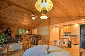 Cozy Amish Country Cabin on Shipshewana Lake! - Image 5