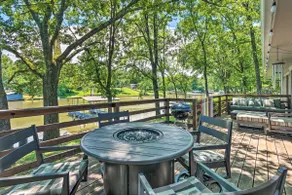 Updated Deck & Dock: Lakefront Home in Hot Springs - Image 2