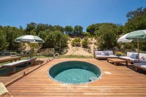 Highbury's Peaceful Retreat with gas heated plunge pool - Image 5