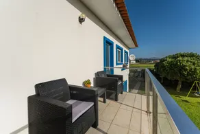 Beachfront Villa In Esposende - Image 5