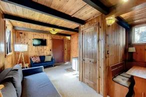 Cozy, comfortable cottage in Government Camp - Image 2