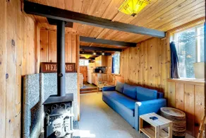 Cozy, comfortable cottage in Government Camp - Image 3