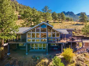 Mountain's Call Vacation Home at Windcliff - Image 2