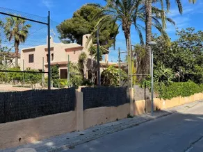R84 Villa with Pool and Tennis Court - Image 4