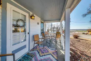 Cozy Augusta Home w/ Porch: Walk to Katy Trail! - Image 3