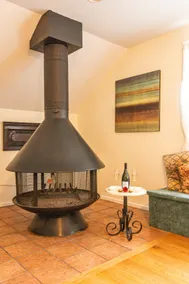 The Cottage - King size bed - Casa De Campo - Casa de ba - Image 3