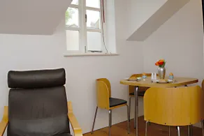 Walton Lane: Stylish Studio in Charming Jericho - Image 3