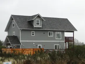 Agate Beach`s Amazing View House - Image 4