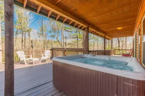 CUSTOM BUILT CABIN WITH SAUNA & HOT TUB - Image 4