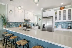 Sunset Bay Retreat - Image 2