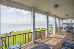 Sunset Bay Retreat - Image 5