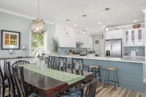 Sunset Bay Retreat - Image 3