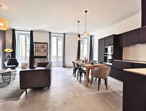 Luxury Assalit - Image 2