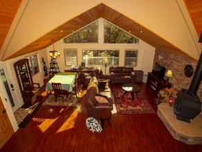Serenity Creek Cabin - Image 2