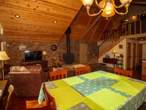 Serenity Creek Cabin - Image 3