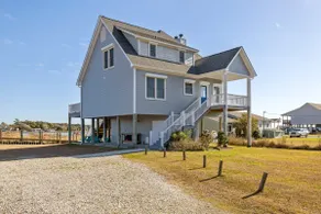 Sound Front Home with Dock (Downeast Retreat) - Image 2