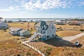 Sound Front Home with Dock (Downeast Retreat) - Image 4