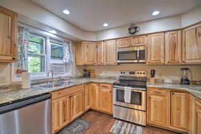 Lake Placid Home ~ 9 Mi to Whiteface Mtn! - Image 3