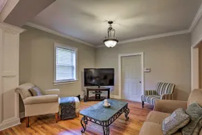 Spacious Mount Pleasant Home: 5 Mi to Beach - Image 3