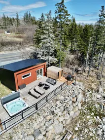 Designer Oceanfront Villa - Hot tub and Sauna - Image 3
