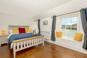 Fal River Cottage - Image 4