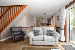 Larch Cottage - Image 3