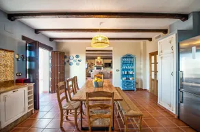 Lantligt hus nära Córdoba med pool, perfekt för familjer som tillåter husdjur - Image 4