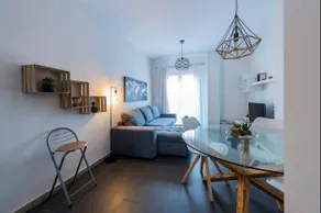 tuGuest Violeta's Home - Free parking - Image 3
