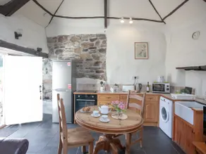 The Annexe - Tbh - Image 5