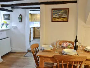 The Thatch Cottage - Image 4
