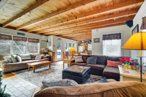 Mad River Valley Home w / Hot Tub-4 mi. till Sugarbush - Image 3