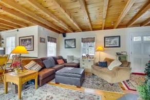 Mad River Valley Home w / Hot Tub-4 mi. till Sugarbush - Image 5