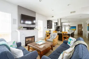 Blue Heron Beach House - Near the Beach with a backyard and bikes! - Image 5