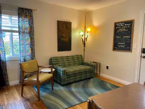 Mid Century Dream Suite Close to Strip! - Image 3