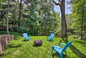'RiverSong' Waterfront La Crosse Home w/ Dock - Image 3