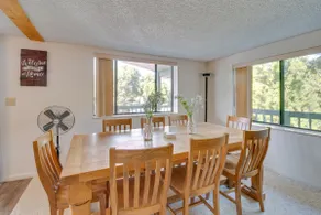 2-Level Home w/ Deck: 1/2 Mi to Lake McConaughy! - Image 5
