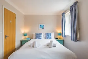 Gerald's Place - Image 4