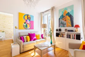 GuestReady - Bright Apt in city centre w/ Parking - Image 2