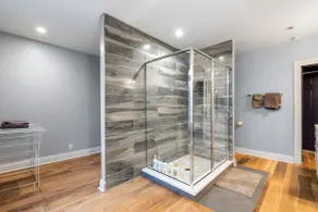 Spacious Townhouse Close to Casino/Stadiums 8 - Image 2