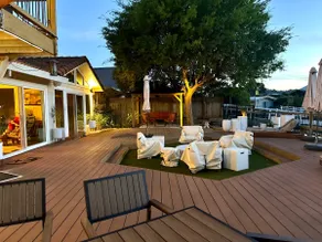 Beautiful Waterfront Relaxation - Image 4