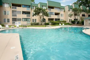 Seaside Bliss Awaits Your Dream Beach Getaway! - Image 4