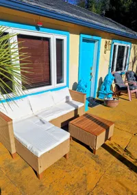 The Gold heart of Grass Valley w outdoor bathtub - Image 3