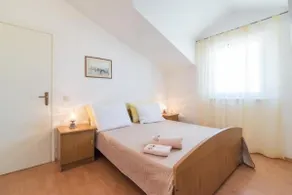 Family-friendly apartments with swimming pool Supetar, Brac - 16774 - Image 4