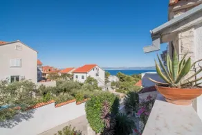 Family-friendly apartments with swimming pool Supetar, Brac - 16774 - Image 5