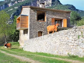 Unique setting with amazing views! - Image 3