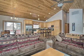 9 Mi to Heavenly Mountain: South Lake Tahoe Home! - Image 5