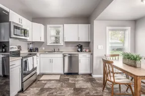 Charming & Conveniently Located Spokane Home - Image 3