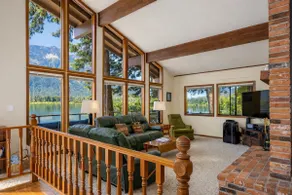 Lakefront|Dock|Hot Tub|Dogs|BBQ|NW Comfy Cabins - Image 4
