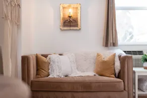 Beautiful & Private North Spokane Home - King Bed - Image 3