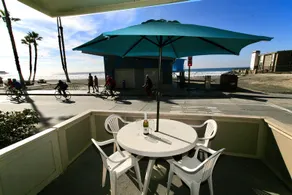 * Nouvelle inscription * BEAU CONDO 10 secondes pour poncer!EMPLACEMENT CONVENANT coin de rds-A19-Surf Shack principale - Image 2